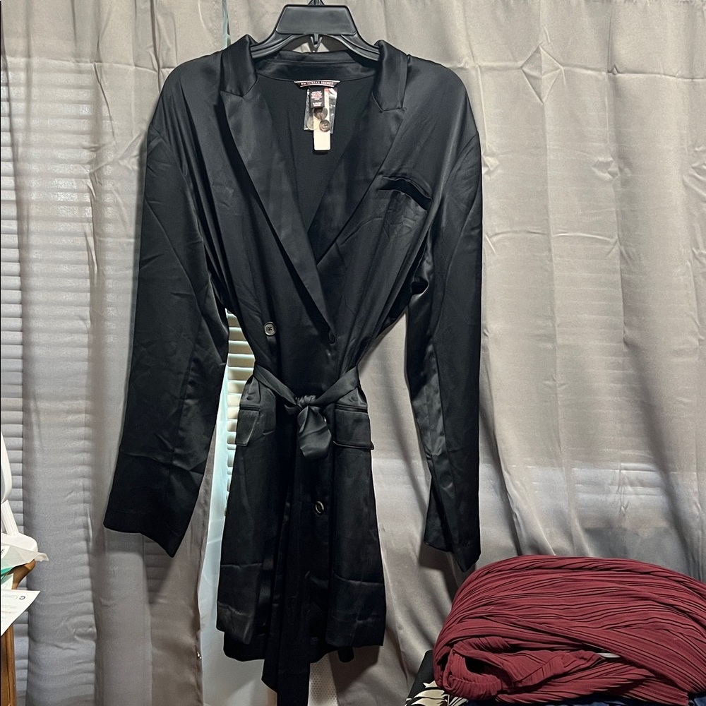 Victoria’s Secret | Long Sleeve Satin Blazer Dress - Picture 4 of 4